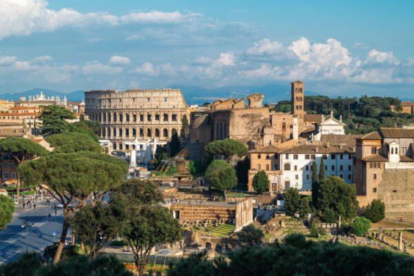 La mulți ani, ROMA!