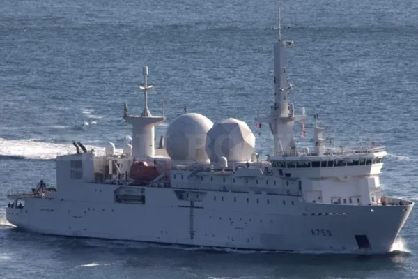 Franța, Germania și Polonia au scos nave în Marea Baltică pentru a intercepta petrolierele Rusiei