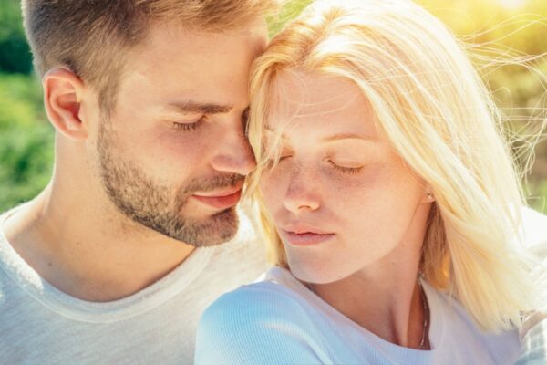 5 factori care pot influența dorința sexuală la femei și cum să-i gestionezi