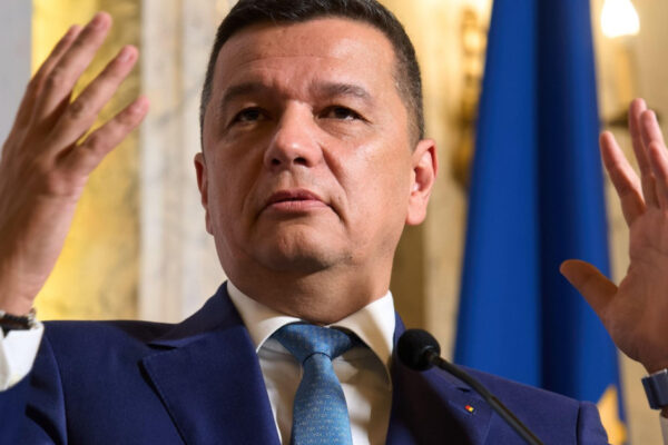 Grindeanu anunță fonduri pentru pensii și spitale și cere clarificarea datoriilor statului