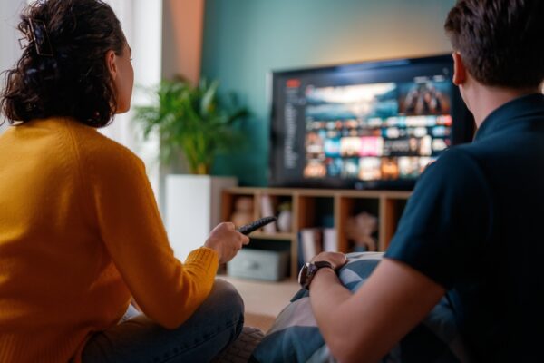 Home entertainment fără compromisuri: cum te ajută plata flexibilă